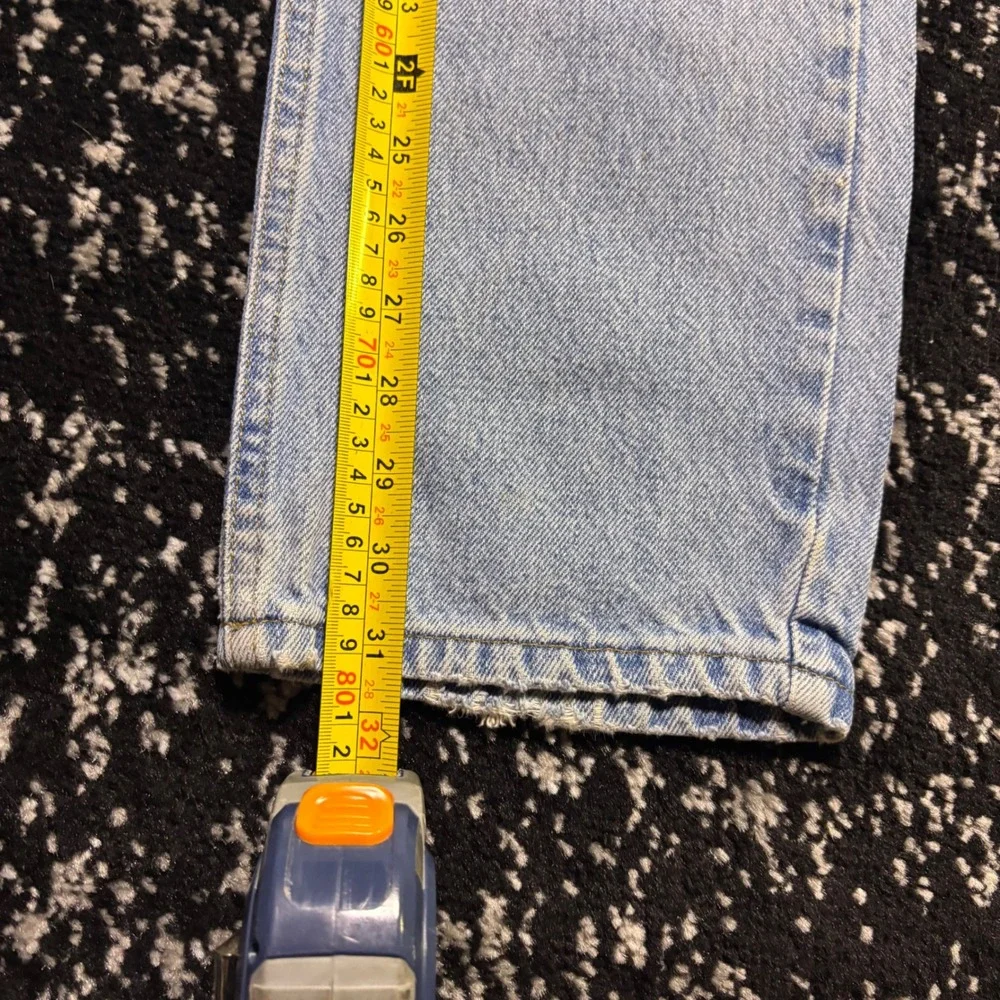 Carhartt B18 STW Traditional Fit Light Wash Denim Jeans Mens 36x30 Distressed